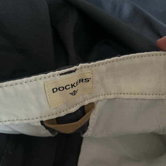 Dockers Men's Perfect Classic Fit Shorts Size W30 - Picture 4 of 5